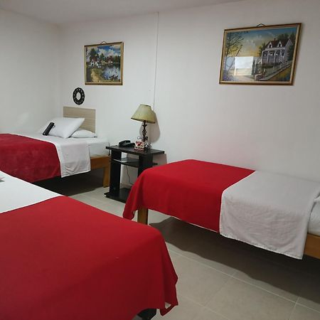 פריירה Hotel Mirador Plaza מראה חיצוני תמונה