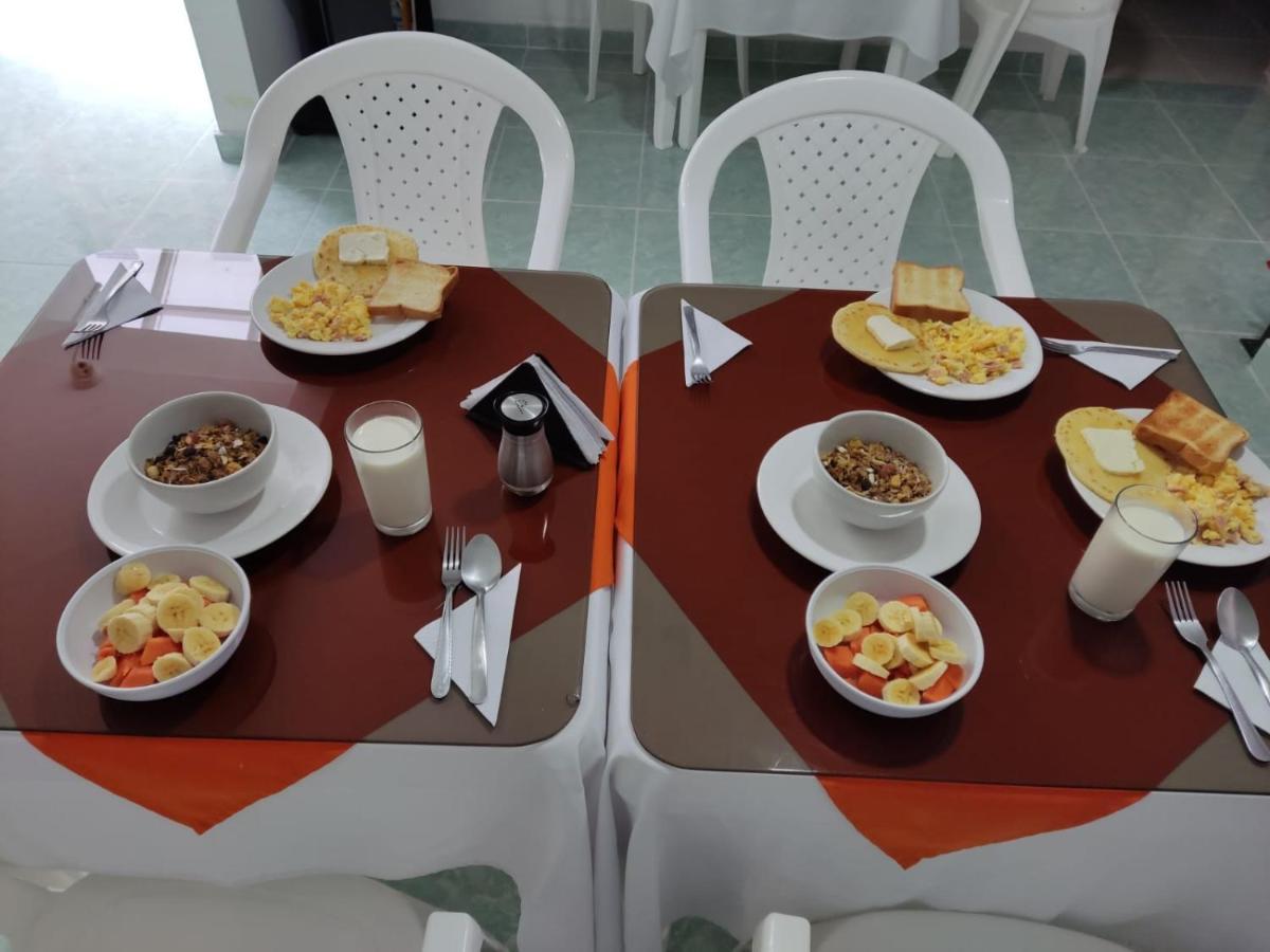 פריירה Hotel Mirador Plaza מראה חיצוני תמונה